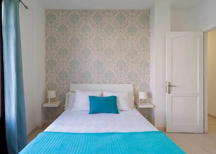 Mahostly Apartamento Comillas Pb
