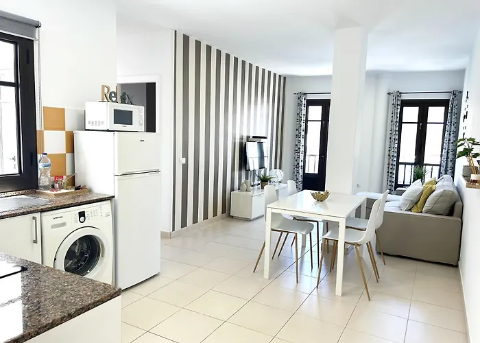 Mahostly Apartamento Comillas Pb